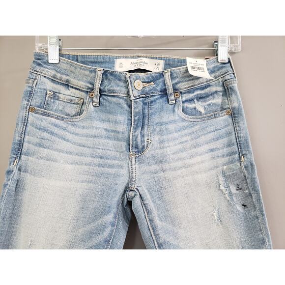 NEW - Abercrombie & Fitch Jeans Super Skinny Light Wash Size 2 S 26‎ x 29 Petite - Picture 2 of 6